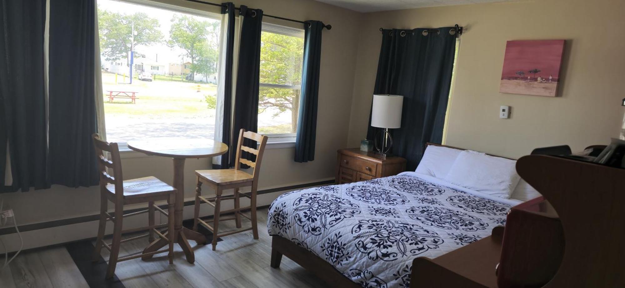Rodeway Inn Formerly Camp Inn Lodge Oscoda Екстериор снимка